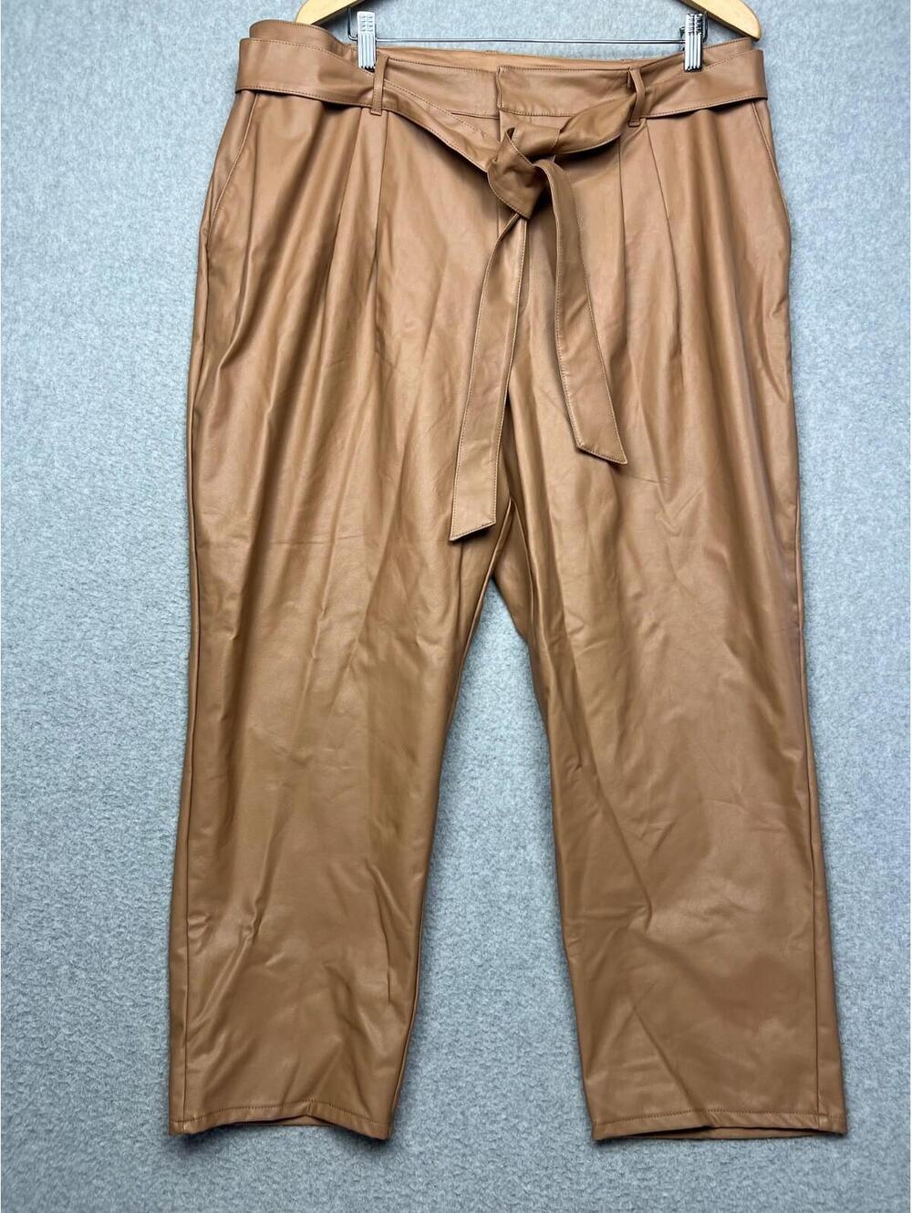 Express Pleated High Waist Faux Leather Modern Straight Pants Size Xl Chic City